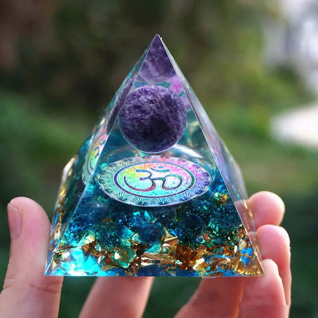 Pyramide d'orgonite