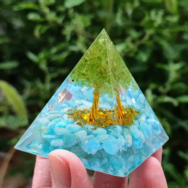 Pyramide d'orgonite