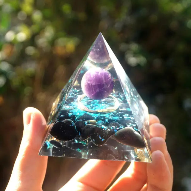 Pyramide d'orgonite